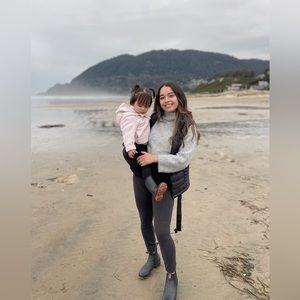 Meet your Posher, Yesenia